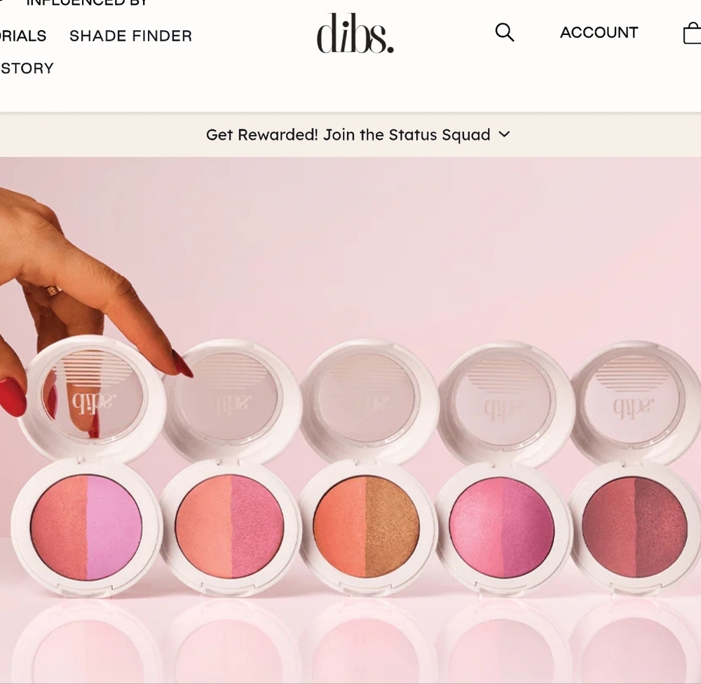 Dual-Blend Coral & Gold Blush Compact — Coral + Gold - Picture 6 of 9